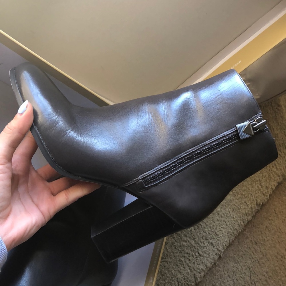 Michael Kors Margaret booties!